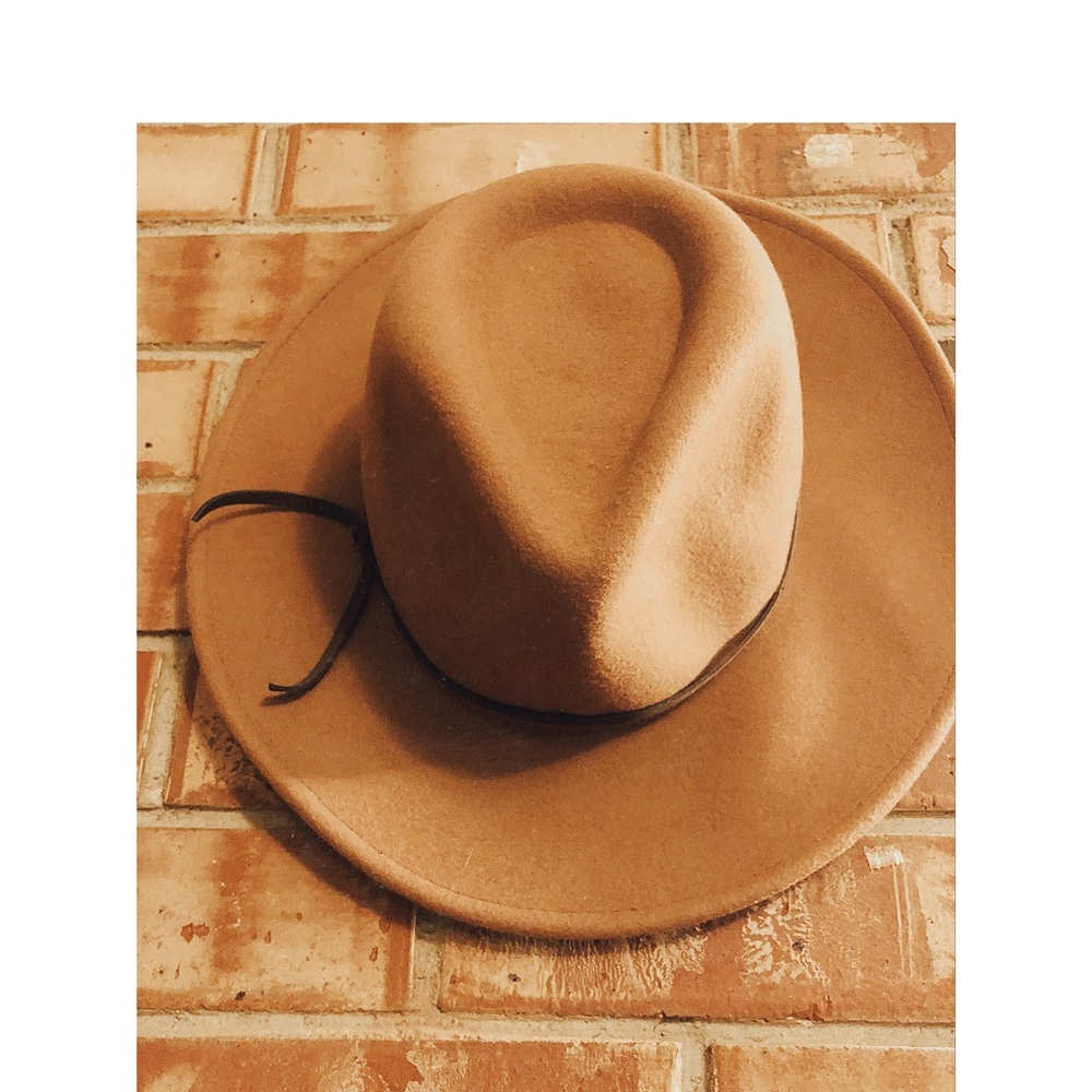 Stylish hat • chestnut • fall cute hat
